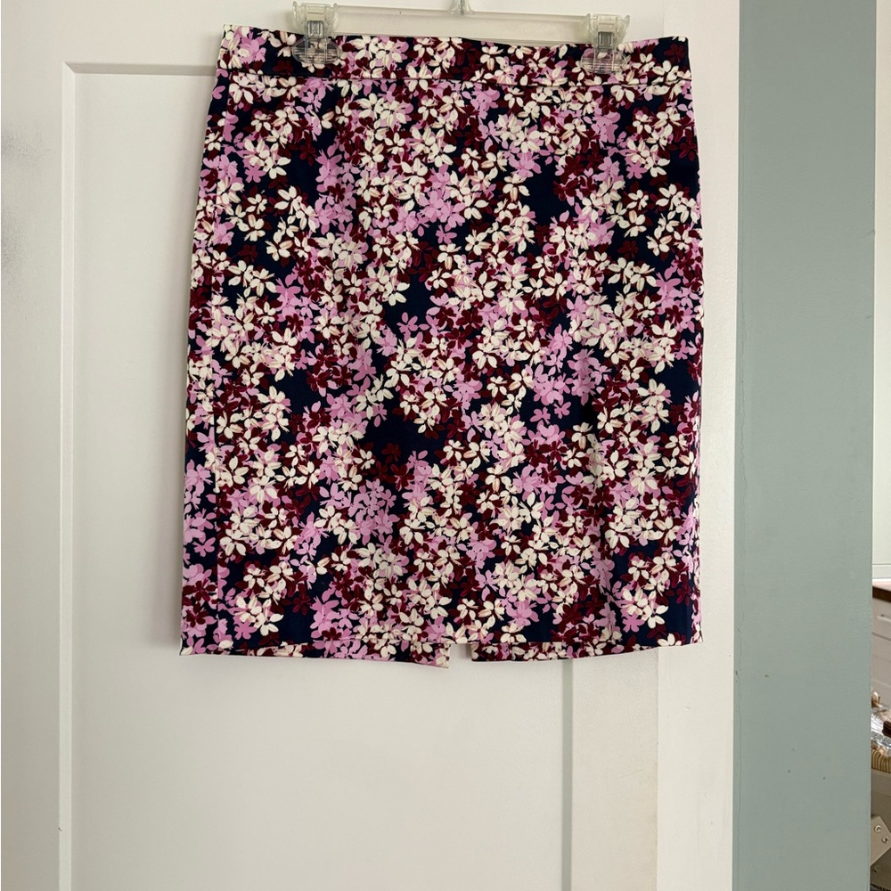 J Crew Floral Pencil Skirt Size 8
